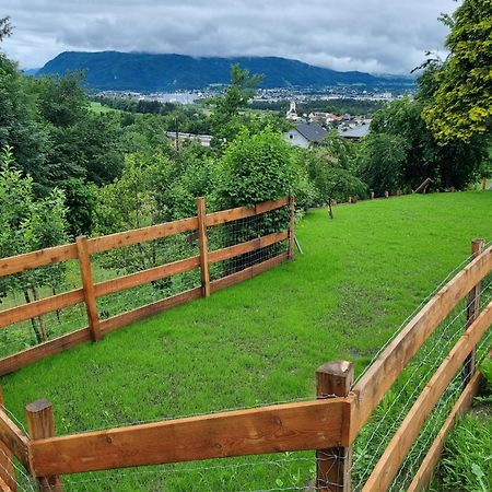 Fridas Place - Der Blick Ueber Ganz Villach - 160 M2 Ferienoase - Ganzes Haus Bis Zu 8 Personen Luaran gambar