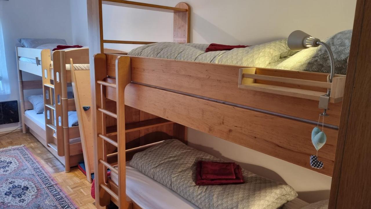 Fridas Place - Der Blick Ueber Ganz Villach - 160 M2 Ferienoase - Ganzes Haus Bis Zu 8 Personen Luaran gambar