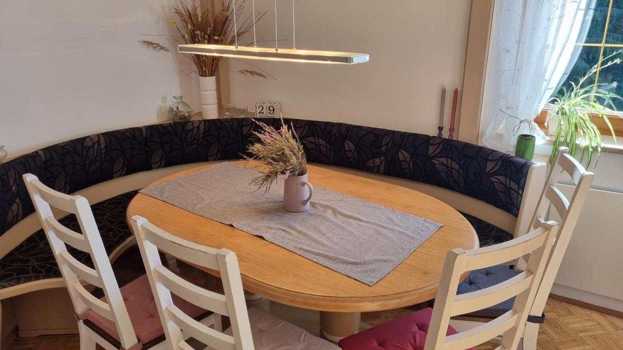 Fridas Place - Der Blick Ueber Ganz Villach - 160 M2 Ferienoase - Ganzes Haus Bis Zu 8 Personen Luaran gambar